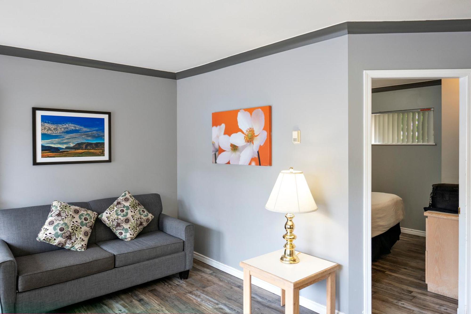 Tiki Shores Inn & Suites เพนทิกตัน ภายนอก รูปภาพ